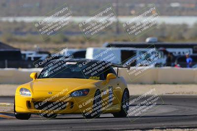 media/Dec-10-2022-Club Racer Events (Sat) [[93efa3a043]]/Advanced Group-Yellow/Session 2 (Turn 2)/